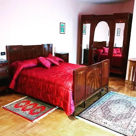 Oda ve Kahvaltı La Mia *