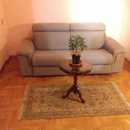 Oda ve Kahvaltı La Mia *